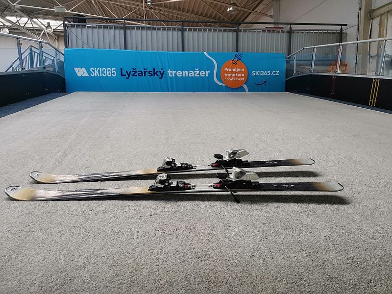 celoroční lyžování ski365.cz